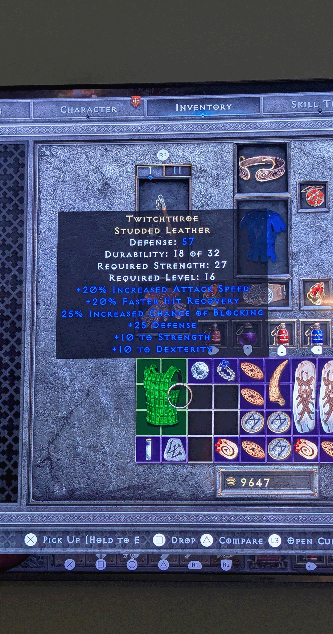 Point your phone camera at a D2R item tooltip